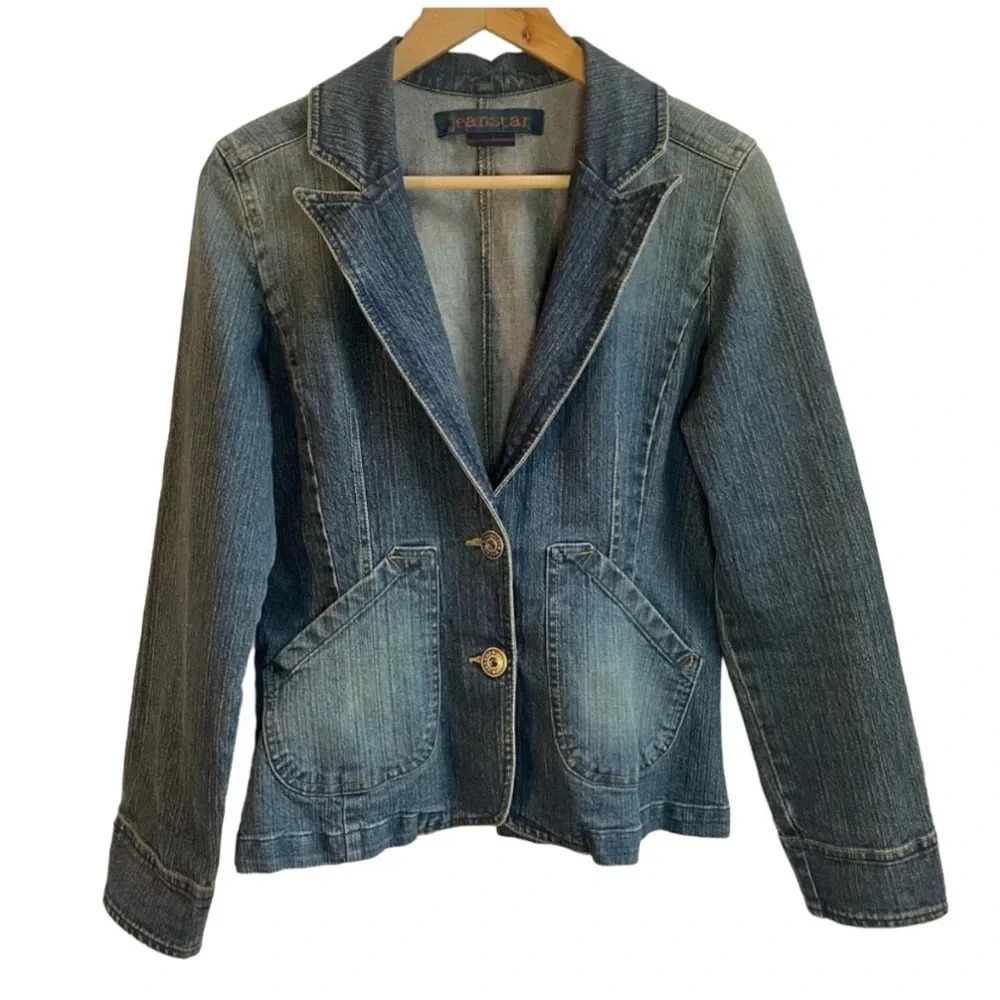 67% OFF❣️Jeanstar Distressed Jean Jacket Blazer-style, M - Picture 1 of 12